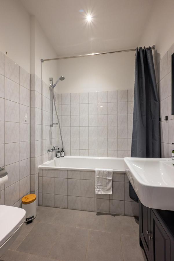 Arbio I Retro Apart Near Leipzig Hauptbahnhof Esterno foto