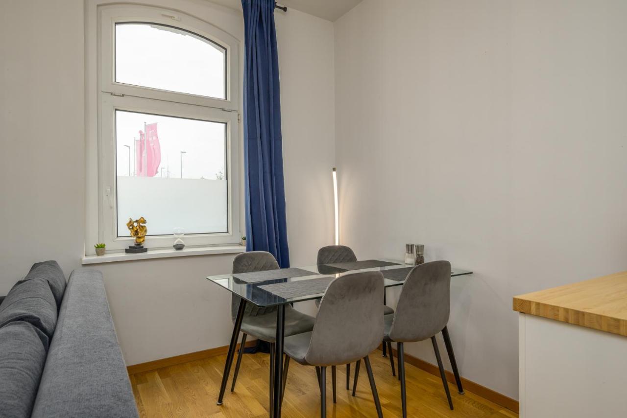 Arbio I Retro Apart Near Leipzig Hauptbahnhof Esterno foto