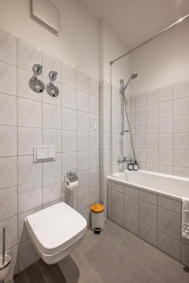 Arbio I Retro Apart Near Leipzig Hauptbahnhof Esterno foto